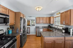 931 N Fernandez Ave, Arlington Heights, IL 60004 - Photo 9