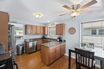 931 N Fernandez Avenue, Arlington Heights, IL 60004 - Photo 7
