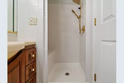 204 Bohland Avenue, Bellwood, IL 60104 - Photo 15