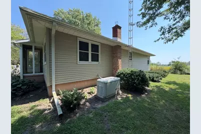 13698 W 4250N Road, Essex, IL 60935 - Photo 33