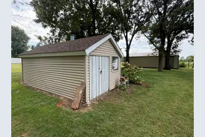 13698 W 4250N Road, Essex, IL 60935 - Photo 5