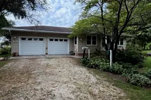 13698 W 4250N Rd, Essex, IL 60935 - Photo 1