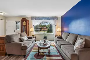 793 Lakeside Cir Dr, Wheeling, IL 60090 - Photo 9
