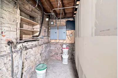 4833 W Gladys Avenue, Chicago, IL 60644 - Photo 33