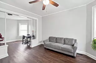 4833 W Gladys Ave, Chicago, IL 60644 - Photo 3