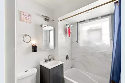4833 W Gladys Avenue, Chicago, IL 60644 - Photo 9