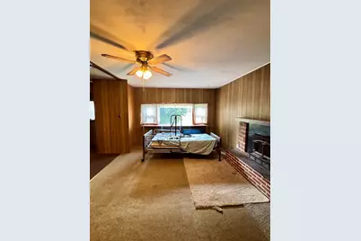 111 N Adams Street, Carthage, IL 62321 - Photo 29