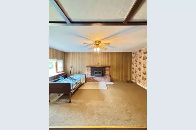 111 N Adams Street, Carthage, IL 62321 - Photo 27