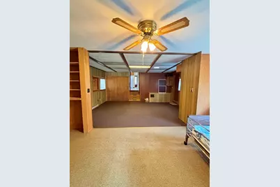 111 N Adams Street, Carthage, IL 62321 - Photo 31