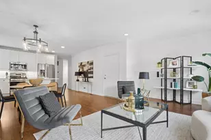 2147 W Rice St, Chicago, IL 60622 - Photo 3