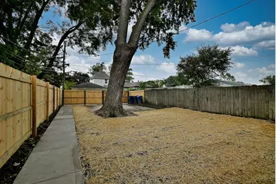 206 S 19th Avenue, Maywood, IL 60153 - Photo 5