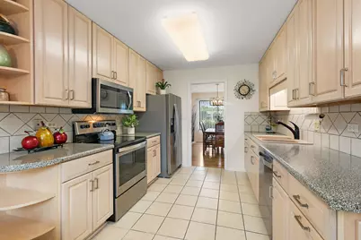 404 Shoreline Road #298, Lake Barrington, IL 60010 - Photo 13