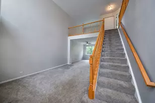 32103 Millard Circle, Warrenville, IL 60555 - Photo 17