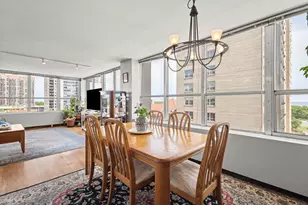 655 W Irving Park Rd, Chicago, IL 60613 - Photo 7