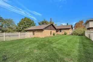 528 Penfield St, Beecher, IL 60401 - Photo 27