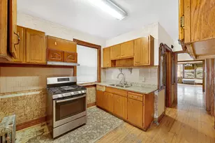 5753 N Washtenaw Ave, Chicago, IL 60659 - Photo 19