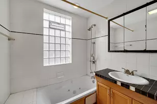 5753 N Washtenaw Ave, Chicago, IL 60659 - Photo 9