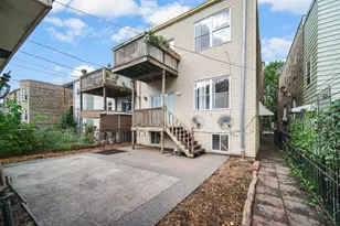 5753 N Washtenaw Ave, Chicago, IL 60659 - Photo 37