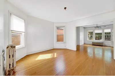 5753 N Washtenaw Avenue, Chicago, IL 60659 - Photo 5