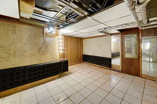 5753 N Washtenaw Ave, Chicago, IL 60659 - Photo 31