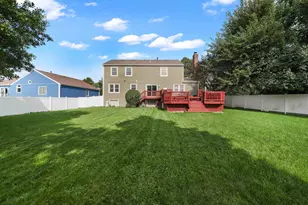 2443 Lawson Blvd, Gurnee, IL 60031 - Photo 27