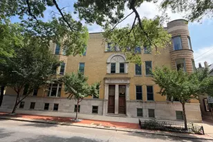 325 W Wisconsin St, Chicago, IL 60614 - Photo 3