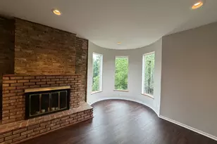 325 W Wisconsin St, Chicago, IL 60614 - Photo 5