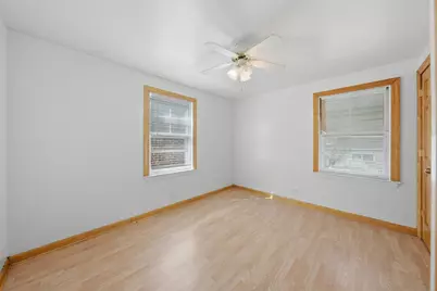 8412 S Seeley Avenue, Chicago, IL 60620 - Photo 15