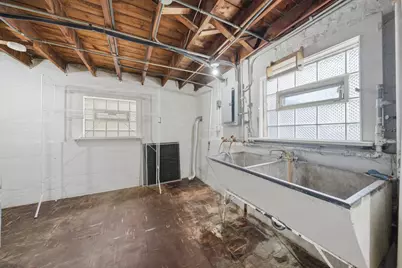 8412 S Seeley Avenue, Chicago, IL 60620 - Photo 21