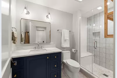 820 E Franklin Avenue, Naperville, IL 60540 - Photo 23