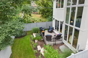 820 E Franklin Ave, Naperville, IL 60540 - Photo 33