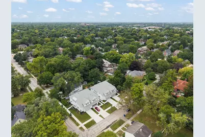 820 E Franklin Avenue, Naperville, IL 60540 - Photo 41