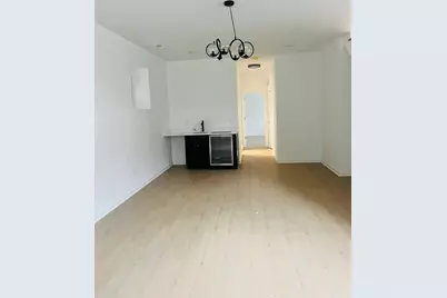 956 N Saint Louis Avenue, Chicago, IL 60651 - Photo 7