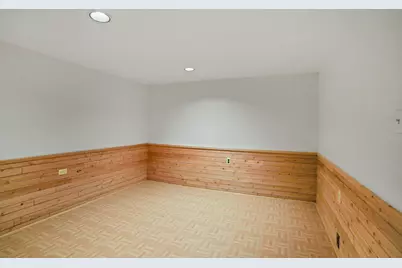 1419 W Saint James Place, Arlington Heights, IL 60005 - Photo 21