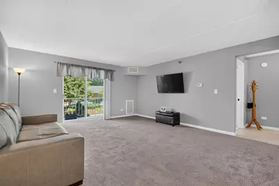 1 Bloomingdale Place #207, Bloomingdale, IL 60108 - Photo 3