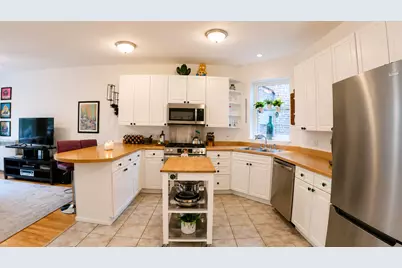 6928 N Sheridan Road #3, Chicago, IL 60626 - Photo 5