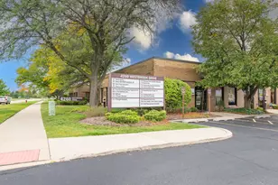 4260 Westbrook Dr, Aurora, IL 60504 - Photo 1