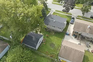 132 E Montana Ave, Glendale Heights, IL 60139 - Photo 21