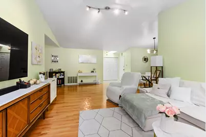 713 Elizabeth Drive #24-D, Wood Dale, IL 60191 - Photo 9