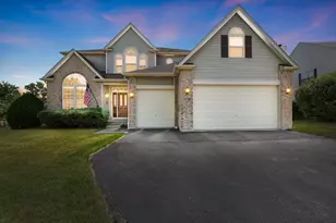 1759 Napa Suwe Ln, Wauconda, IL 60084 - Photo 1