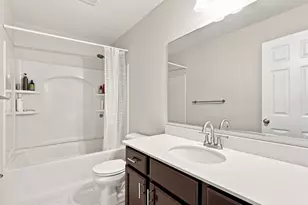 16131 W Coneflower Dr, Lockport, IL 60441 - Photo 33