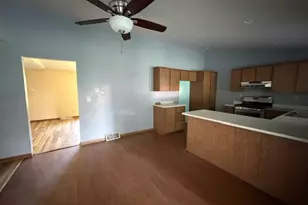 120 W Pacific St, Essex, IL 60935 - Photo 3