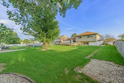 7502 W Lakeside Drive, Frankfort, IL 60423 - Photo 17