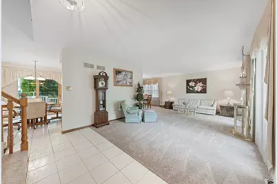 7502 W Lakeside Drive, Frankfort, IL 60423 - Photo 3