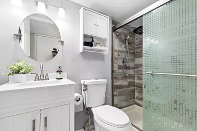 5701 Bedford Court, Hanover Park, IL 60133 - Photo 19