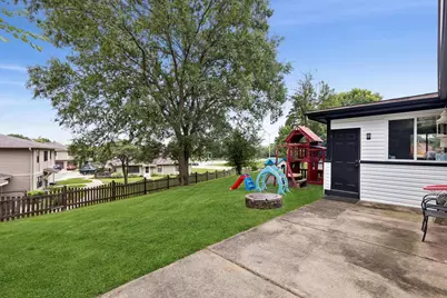 5701 Bedford Court, Hanover Park, IL 60133 - Photo 27