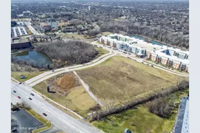 1S625 Oakbrook Lake, Oak Brook, IL 60523 - Photo 5