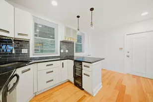 2744 N Bosworth Ave, Chicago, IL 60614 - Photo 9