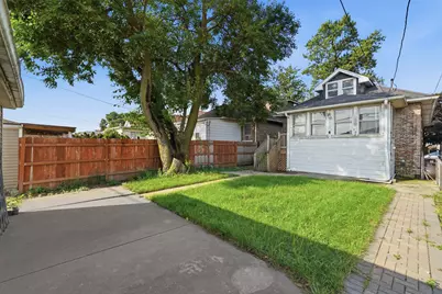 1809 S 47th Court, Cicero, IL 60804 - Photo 15