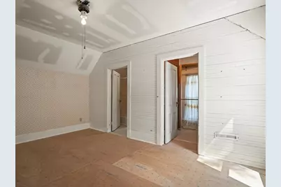 1112 W Saint James Road, Orangeville, IL 61060 - Photo 21